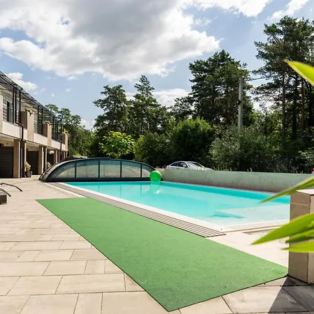 شقة فندقية Balaton Flow 4*