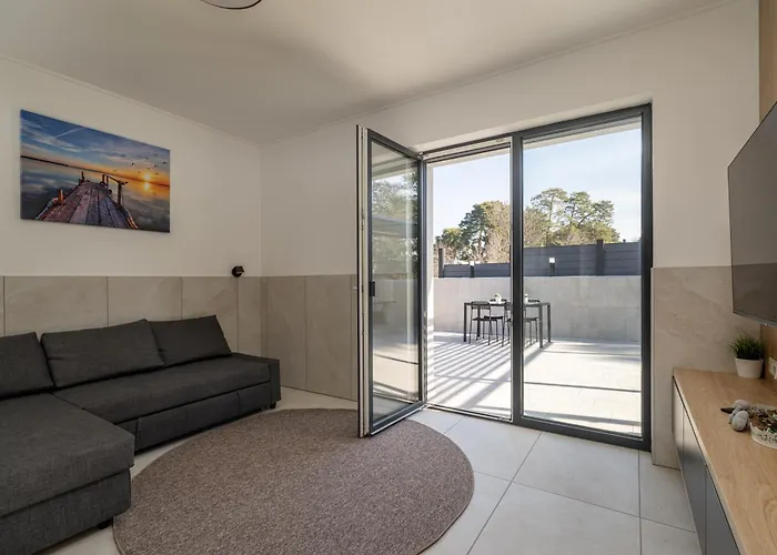 Balaton Flow מלון דירות 4*