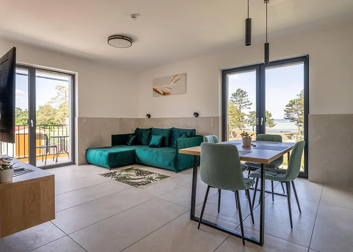 Balaton Flow מלון דירות 4*